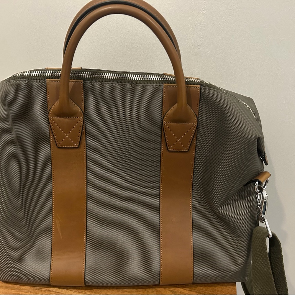 Elegant Brown and Gray Men's Duffel Bag